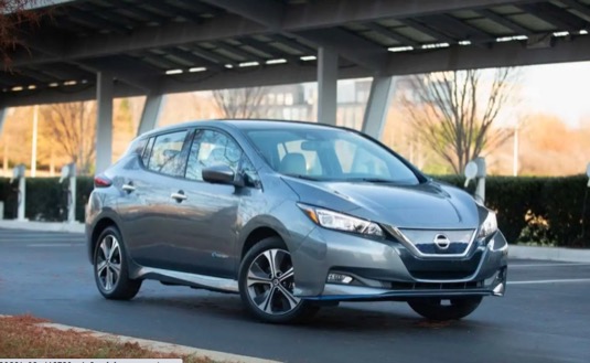 auto elektromobil Nissan Leaf