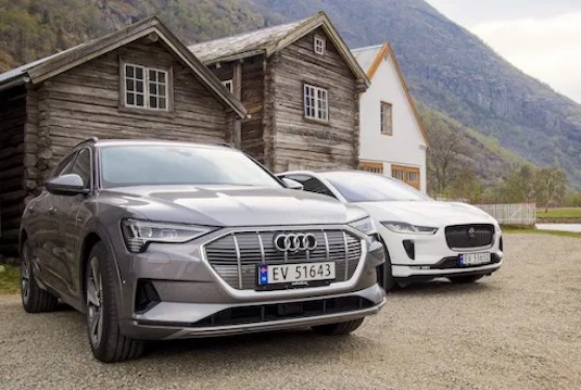 auto elektromobily fosily Norsko