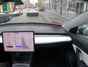 auto elektromobil Tesla Model 3