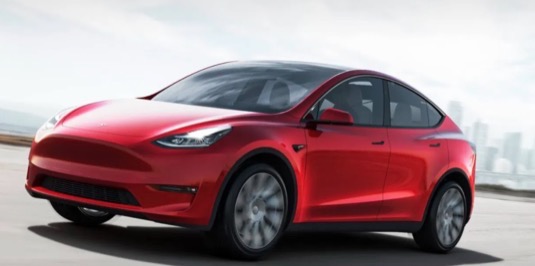 auto elektromobil Tesla Model Y