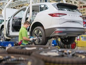 auto elektromobily výroba Škoda Enyaq iV