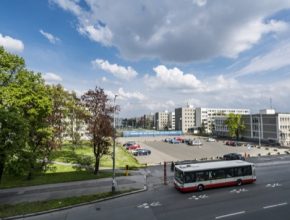 Koleje Strahov, největší koleje v ČR jsou součástí největšího projektu EPC (ČVUT)