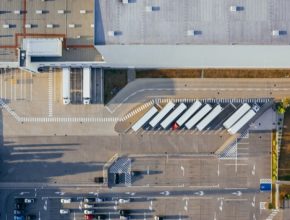 V posledním desetiletí zažila logistika rekordní tempo zavádění nových technologií. Logistické společnosti soustavně hledají cesty k dalšímu využití a zpracování informací o zboží i procesech.