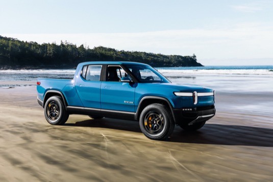 auto elektromobil Rivian