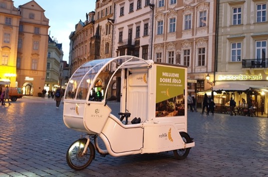 Pro naplnění cíle bezemisní městské logistiky, který má Rohlik.cz v plánu realizovat do roku 2025, udělala firma další zásadní krok.