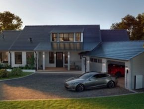 auto dům solární střešní tašky Tesla elektromobil Model 3