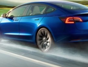 auto elektromobil Tesla Model 3