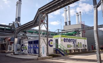 Bateriové úložiště v C-Energy Planá, které využívá technologii Siemens Siestorage, má výkon 4 MW a garantovanou kapacitu 2,5 MWh po dobu 10 let a je tak největším bateriovým úložištěm v České republice. Tento týden projekt zvítězil v soutěži Český energetický a ekologický projekt, stavba, inovace roku 2018.