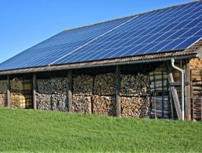 Fotovoltaika, tedy výroba elektřiny ze solárních elektráren, globálně výrazně posiluje.