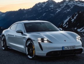 auto elektromobil Porsche Taycan