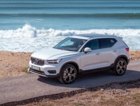 auto plug-in hybrid Volvo XC40