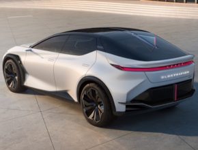 Celosvětová online premiéra koncepčního vozu LF-Z Electrified předznamenává začátek další vývojové éry značky Lexus.