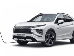 auto Mitsubishi Eclipse Cross PHEV plug-in hybrid