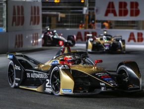 Nové hnací ústrojí, které vyvinula DS Performance (soutěžní divize společnosti DS Automobiles) pro tým DS Techeetah, je vzhledem k využití nejnovějších elektrických technologií a obnově téměř všech dílů synonymem velkého technologického kroku vpřed.