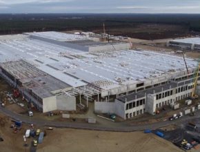 auto Tesla továrna Gigafactory Berlín Grunheide Giga