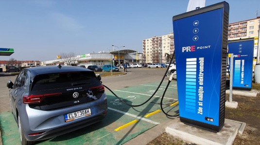 auto nabíjecí stanice PRE