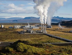 Geotermální elektrárna na Islandu
