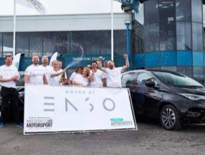 auto elektromobil Renault Zoe pneumatiky Enso rekord v dojezdu