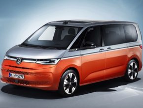 Nový Volkswagen Multivan nabídne objem zavazadlového prostoru až 4053 litrů a variabilní uspořádání sedadel v novém kolejnicovém systému