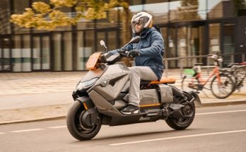 Soudce Dredd (Judge Dredd) by novým elektroskútrem od BMW určitě nepohrdnul.