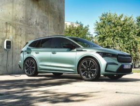 auto elektromobil Škoda Enyaq iV