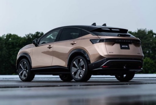 Nissan Ariya elektromobil
