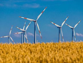 Rozvoj zelené energetiky přinese snížení škod na lidském zdraví a krajině až o 6,4 mld. korun k roku 2030.