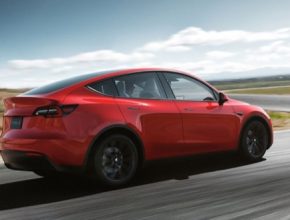 auto elektromobil Tesla Model Y