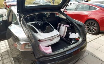 elektromobil Tesla Model S