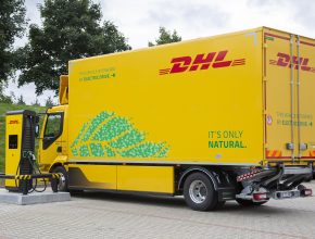 Elektricky poháněné nákladní vozidlo Volvo FL 42 R Electric bude zajišťovat přepravu mezi sklady.