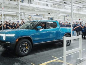 elektromobil Rivian R1T