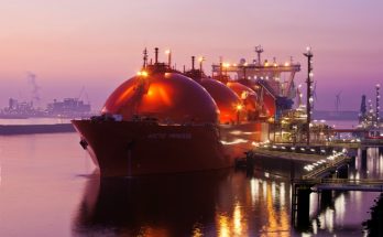 Loď Arctic Princess určená pro přepravu LNG, tedy zkapalněného zemního plynu. Podobné by měly v budoucnu přepravovat také zkapalněný vodík. foto: Gate LNG