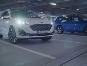 autonomní robotické parkování Ford