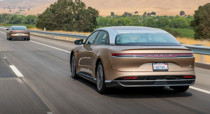 Elektromobily Lucid Air už se prohánějí po kalifornských silnicích, zatím ale pouze jako testovací vozy. foto: Lucid Motors